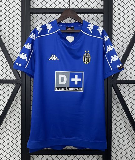 Juventus Away Jersey 1999 2000